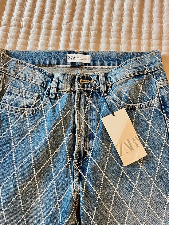 Zara Denim - Zara Blue Denim Jeans with White Diamond Stud Pattern